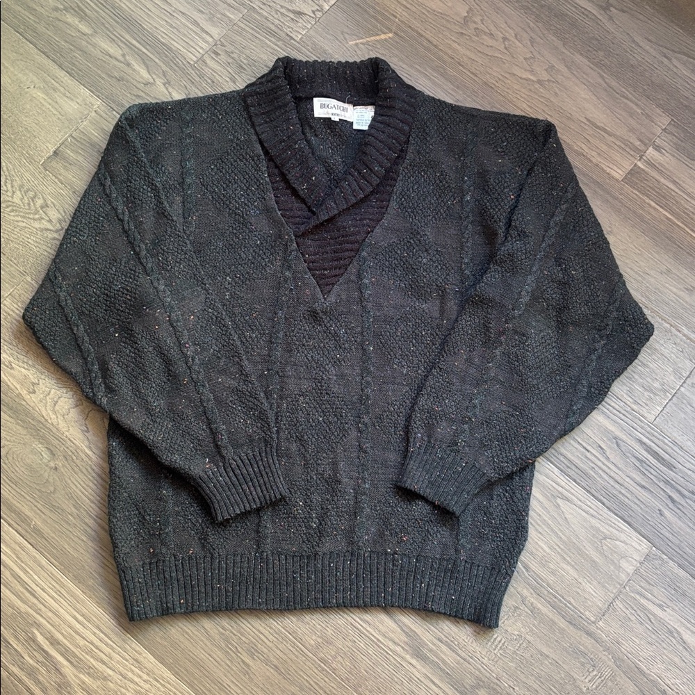 Bugatchi | Vintage Pine Green and Charcoal Knit V-Neck Sweater Size Large